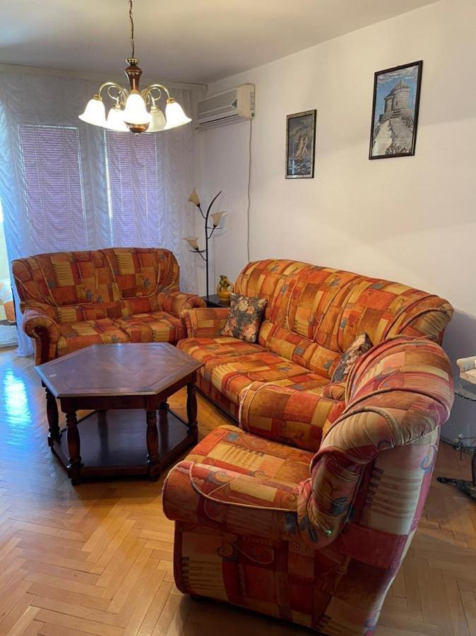 D&N Apartman Bar Eksteriør bilde